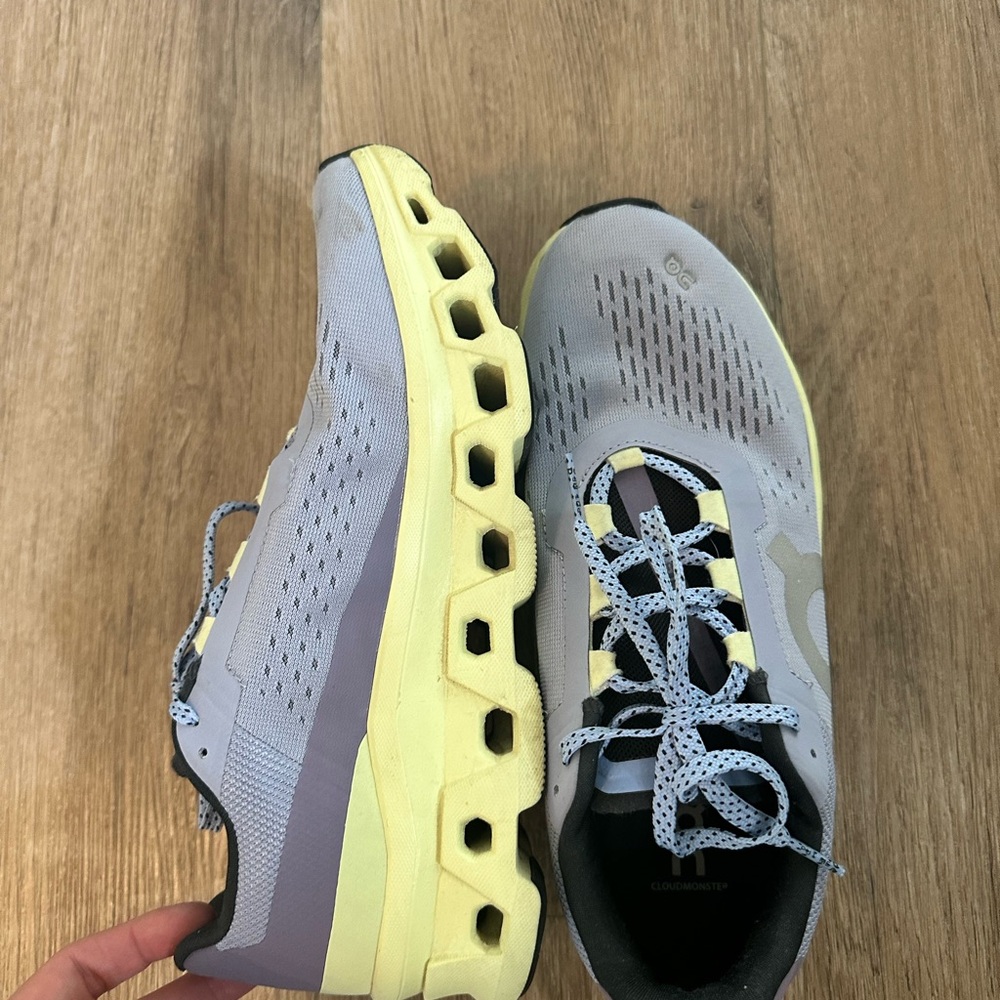 On Cloudmonster Sneaker - Picture 4 of 6